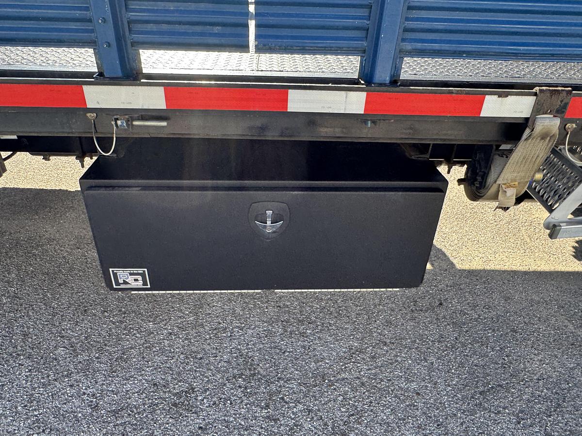 Used 2019 Freightliner® M2 106