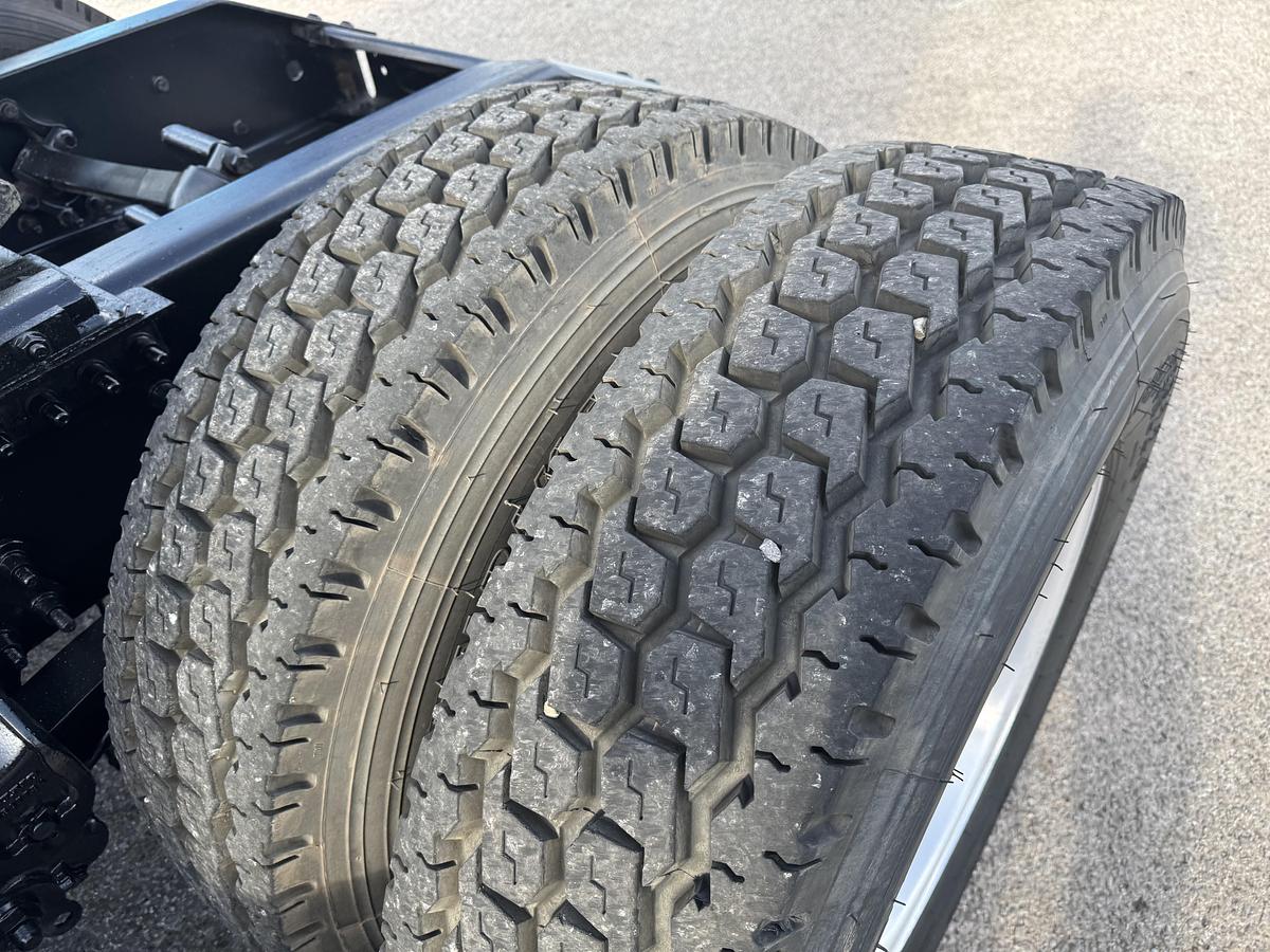 Used 2007 VOLVO VNL 780