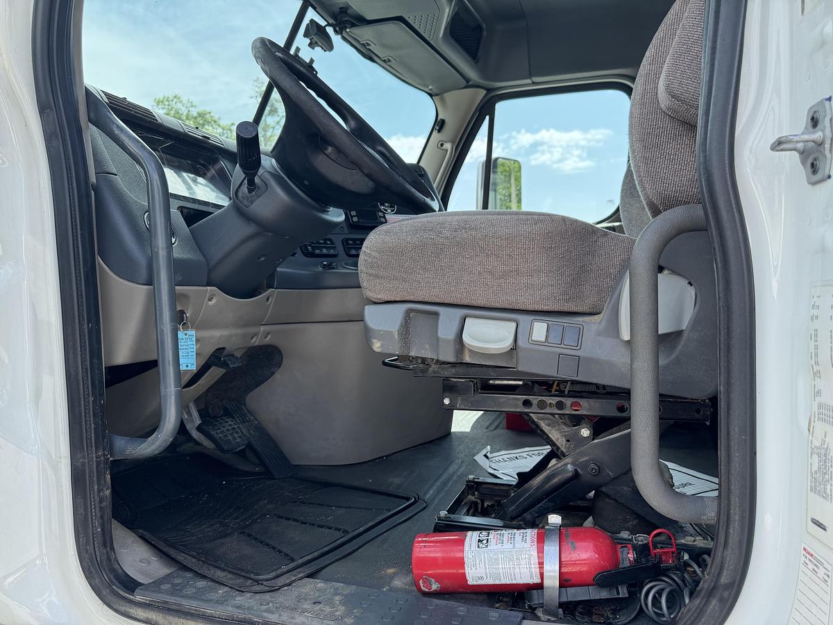 Used 2019 Freightliner® CASCADIA