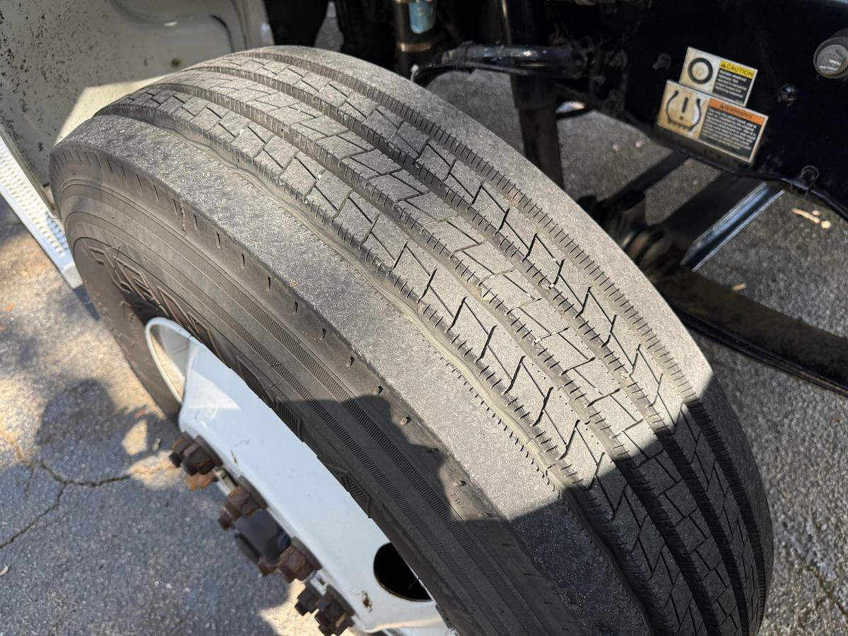 Used 2015 Peterbilt 337