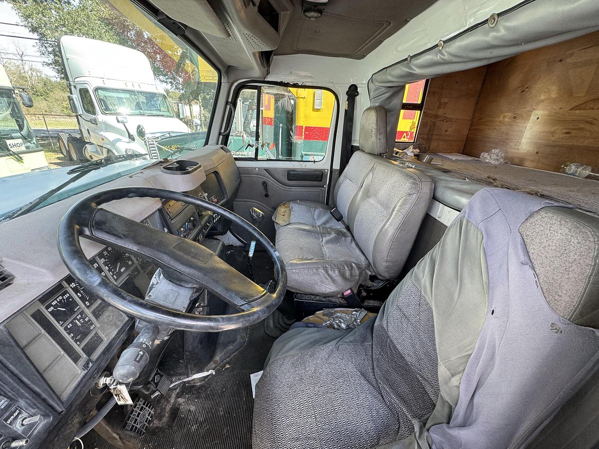 Used 1998 International® 4700