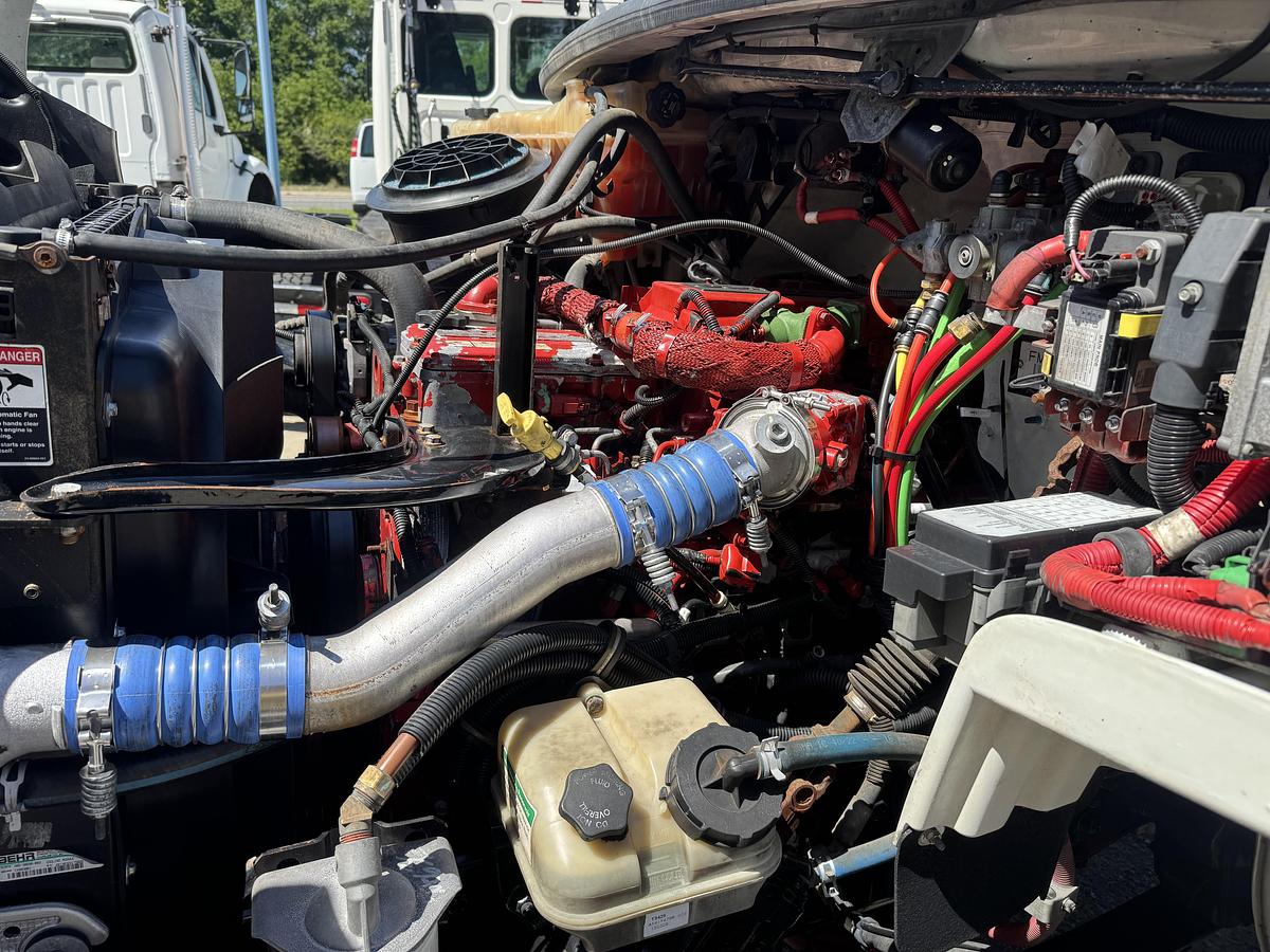 Used 2014 Freightliner® M2 106