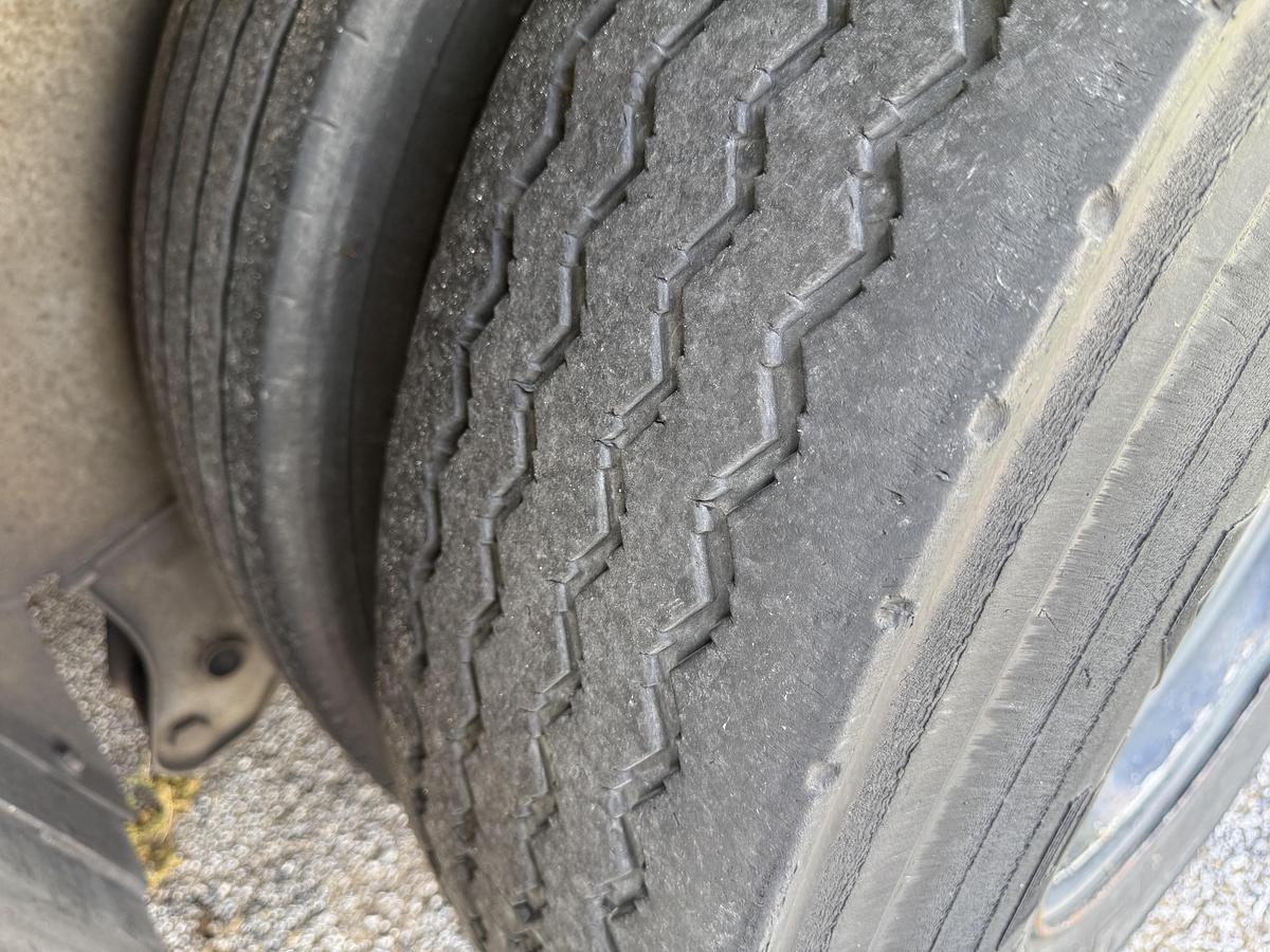 Used 1996 CENTENNIAL BEVERAGE TRAILER