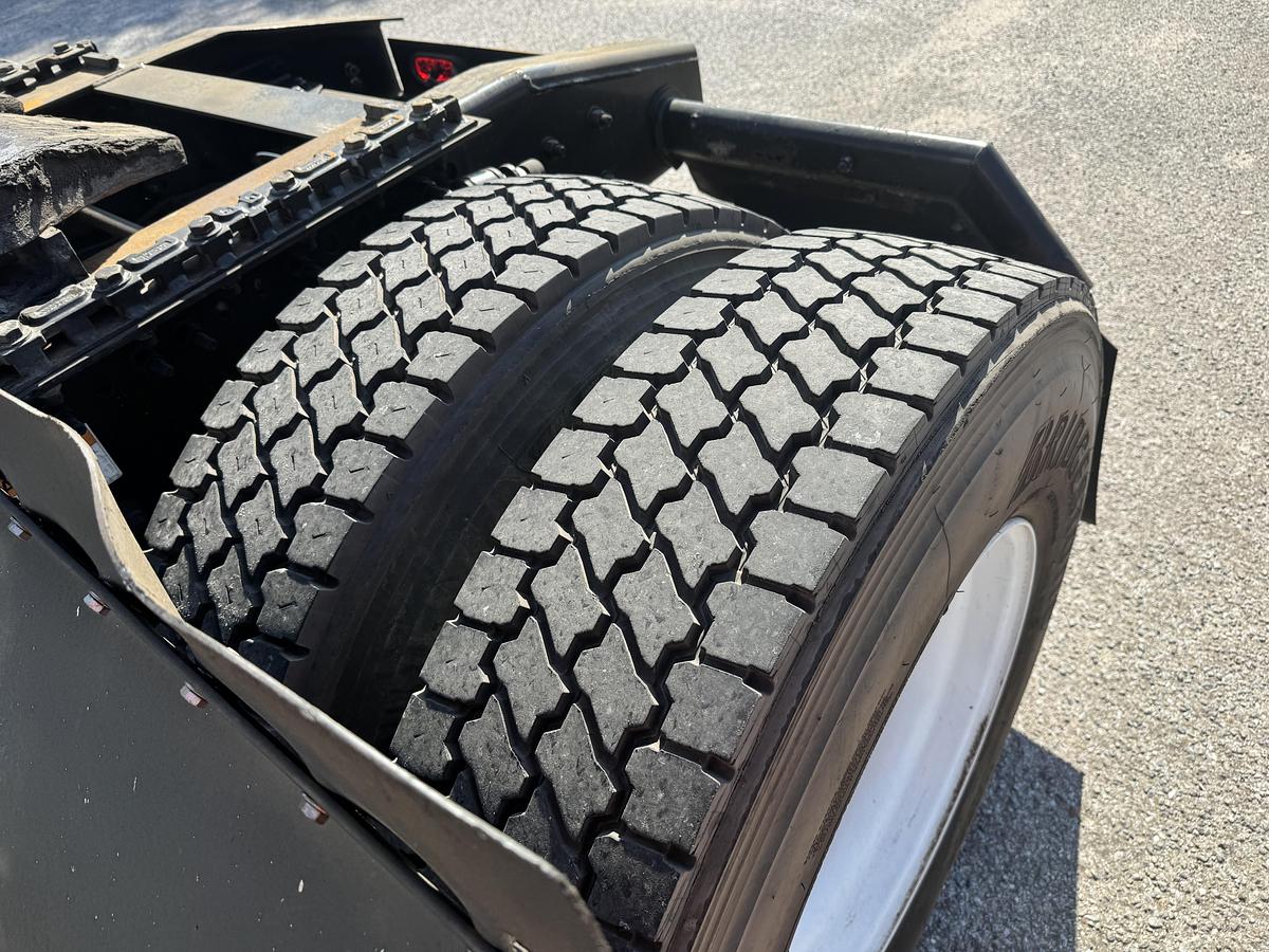 Used 2018 Freightliner® CASCADIA 126