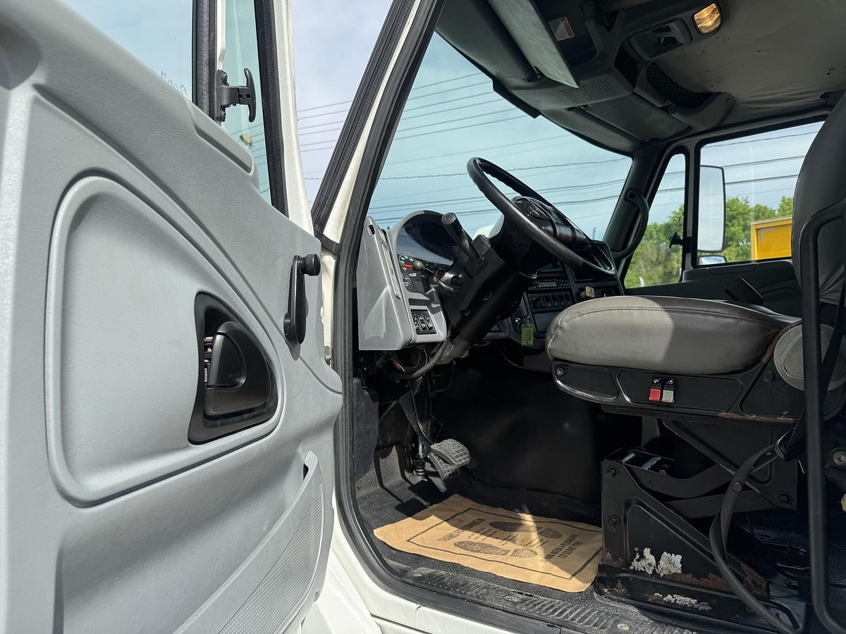 Used 2007 INTERNATIONAL 8600