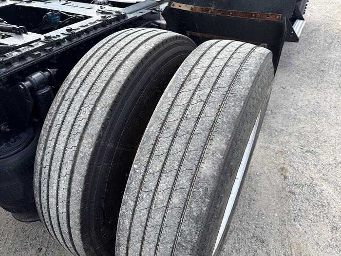 Used 2014 MACK CXU613