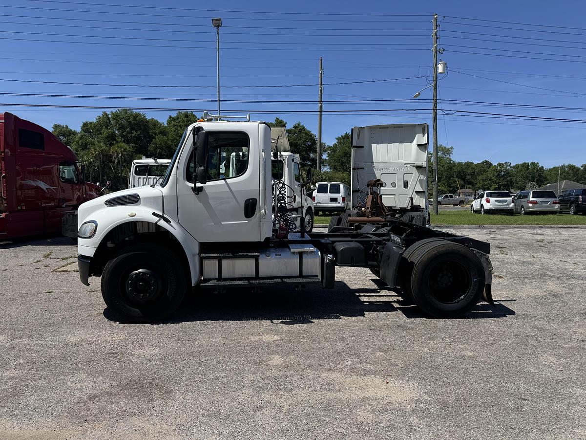 Used 2014 Freightliner® M2 106