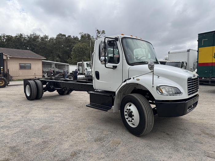 Used 2016 Freightliner® M2 106