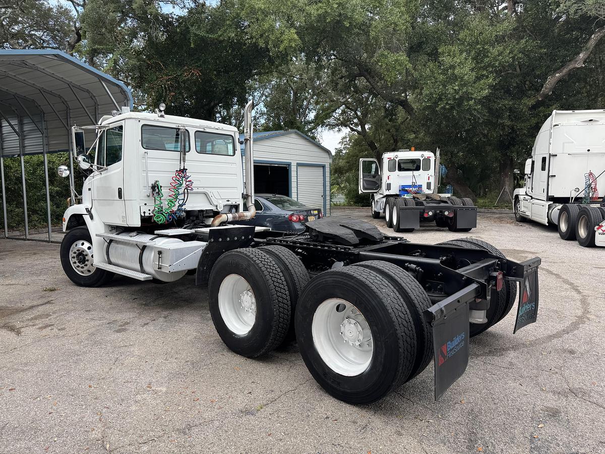 Used 2004 Freightliner® FL112