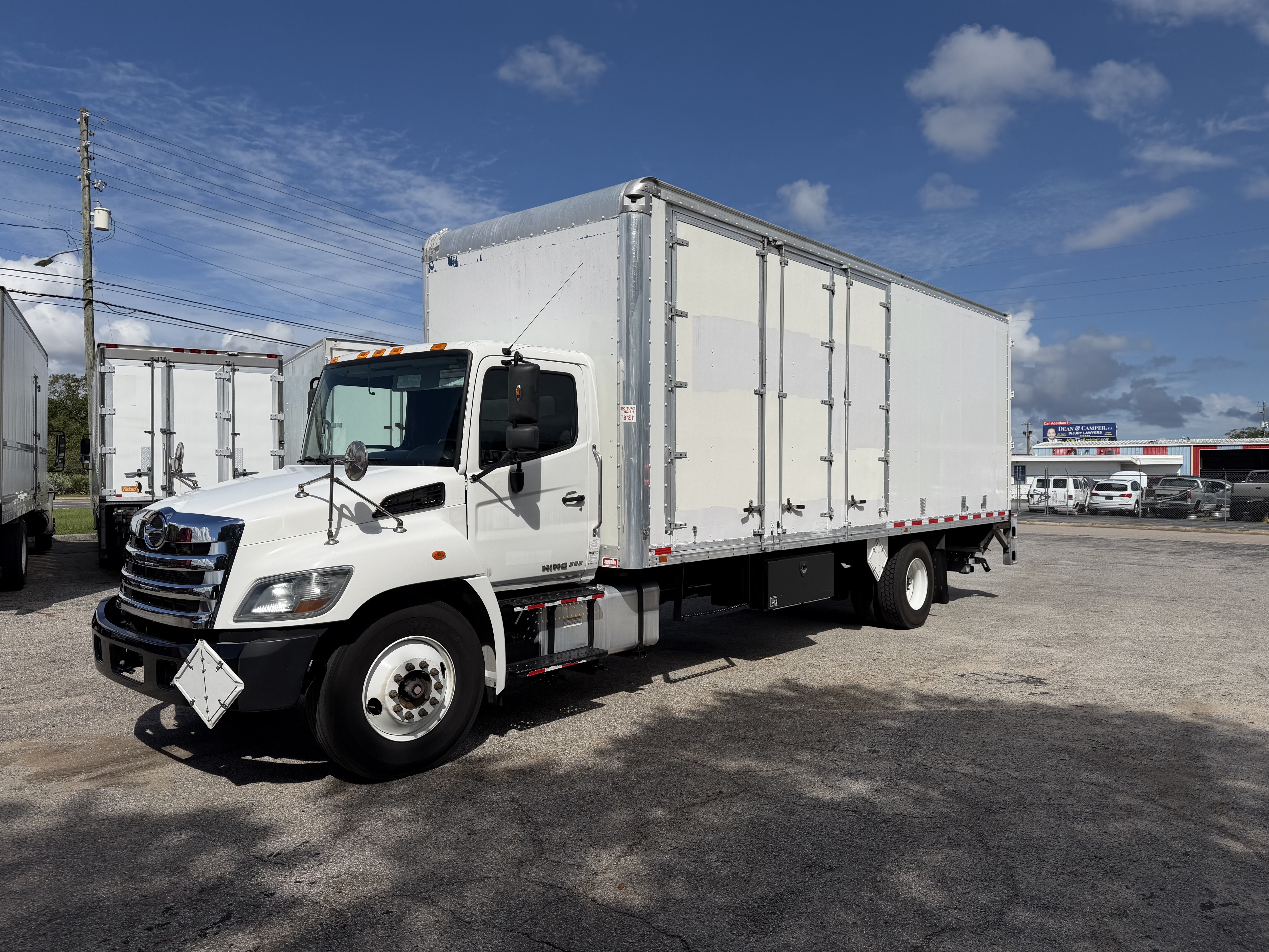 Used 2020 HINO 338