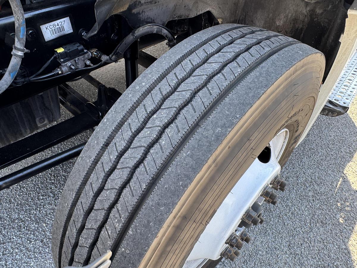 Used 2018 Freightliner® CASCADIA 126