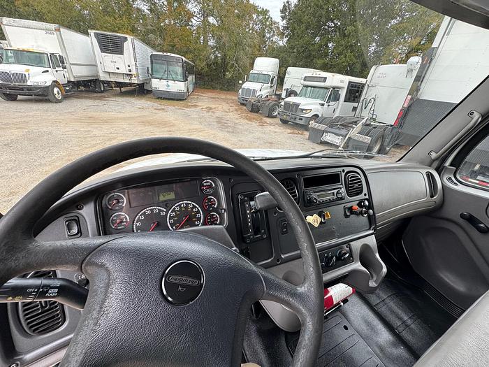 Used 2012 Freightliner® M2 106