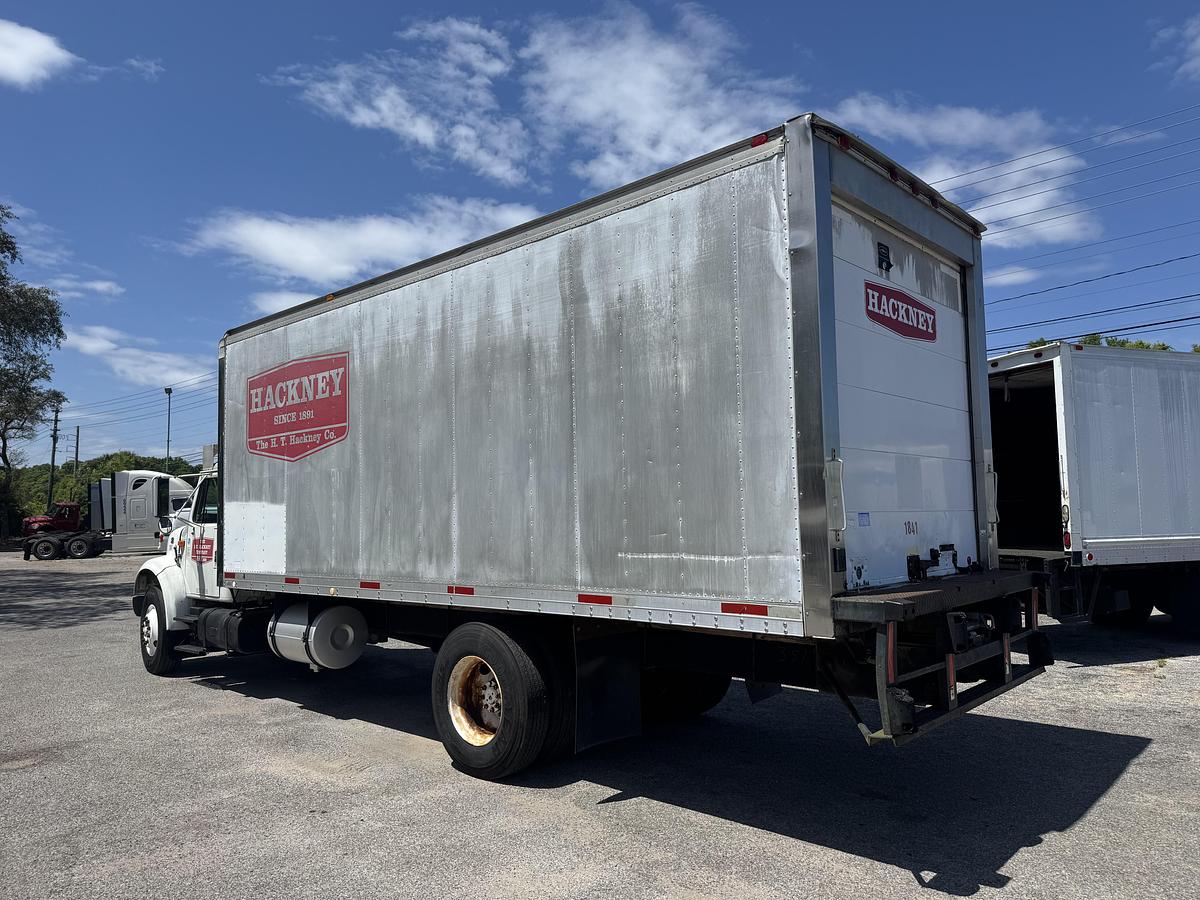 Used 2001 INTERNATIONAL 4700