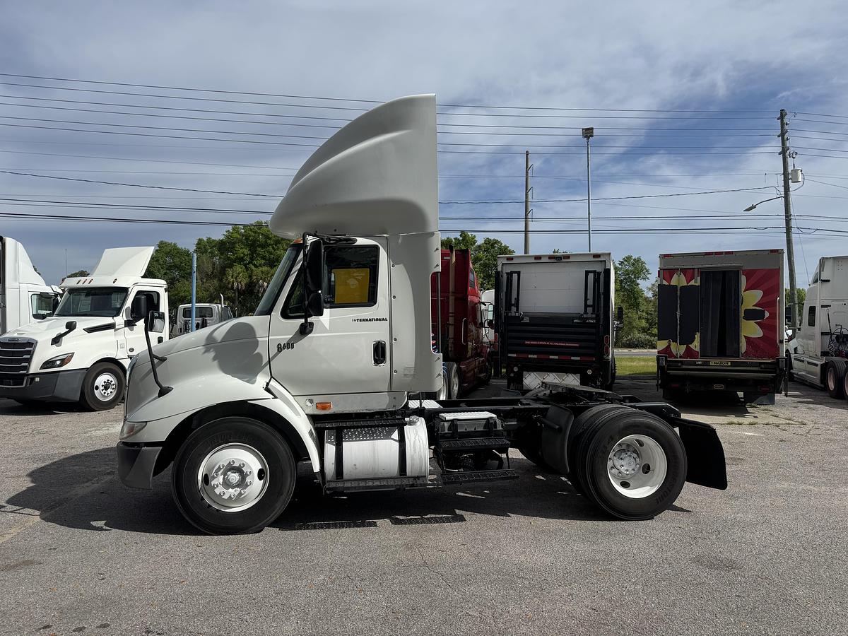 Used 2007 INTERNATIONAL 8600