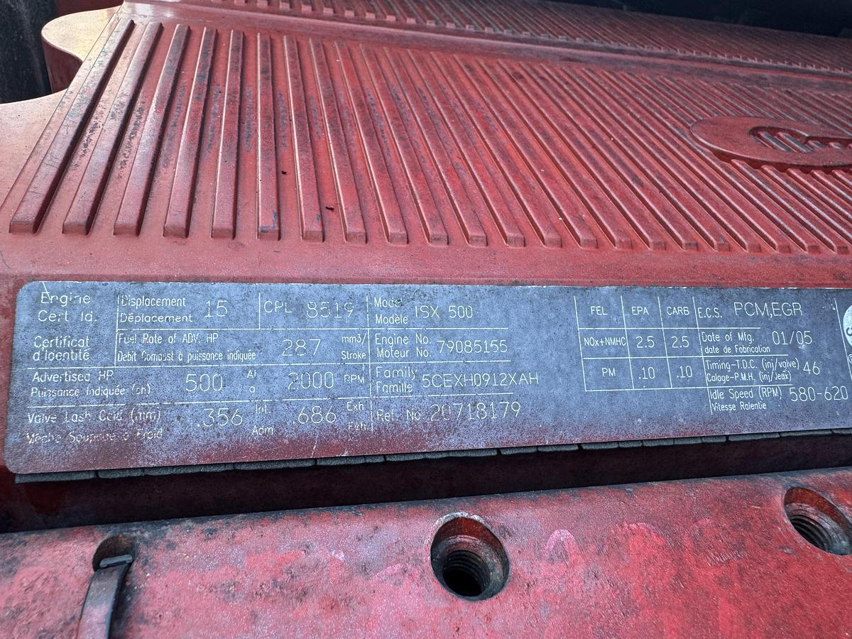 Used 2005 VOLVO VNL 780