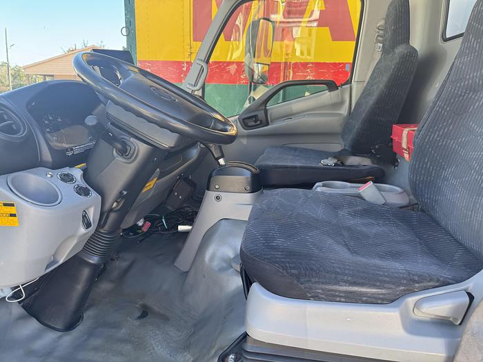 Used 2017 HINO 195