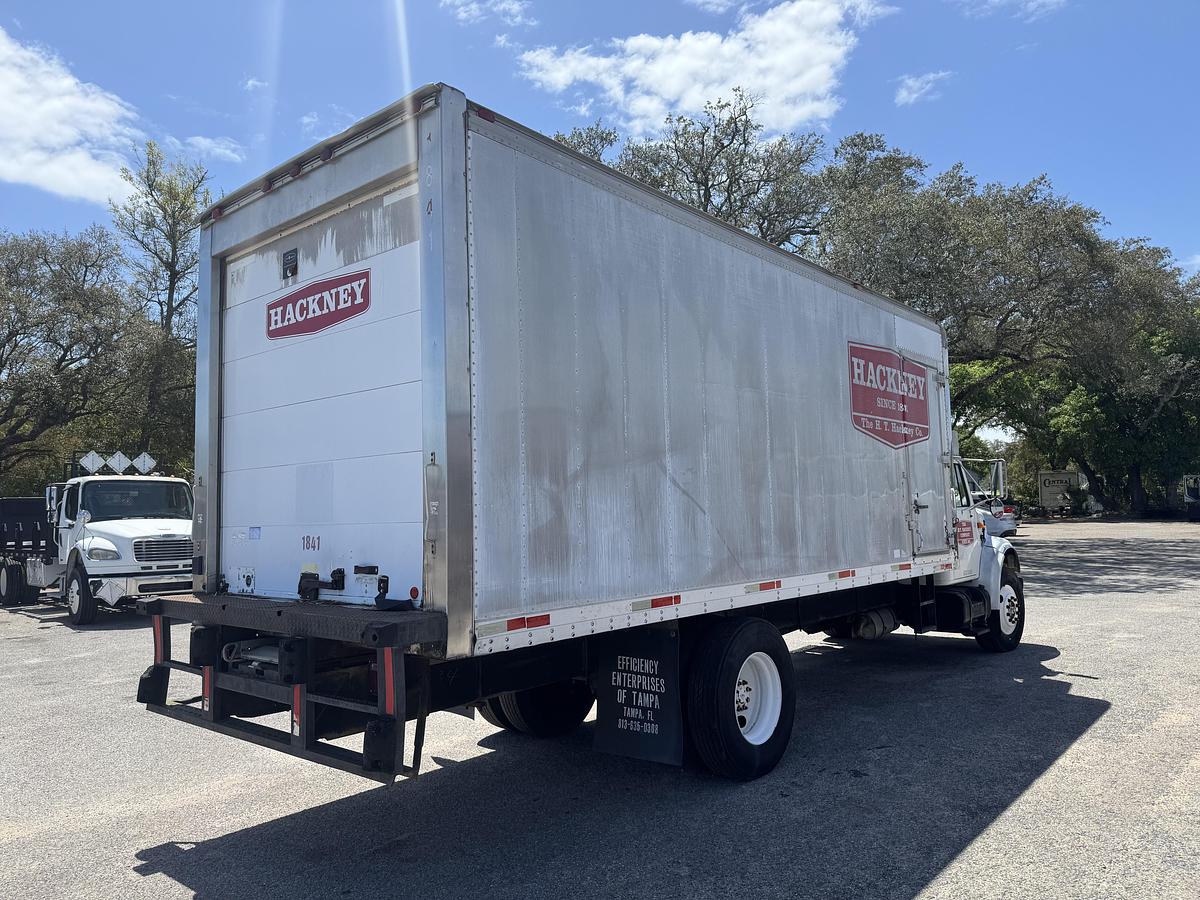 Used 2001 INTERNATIONAL 4700