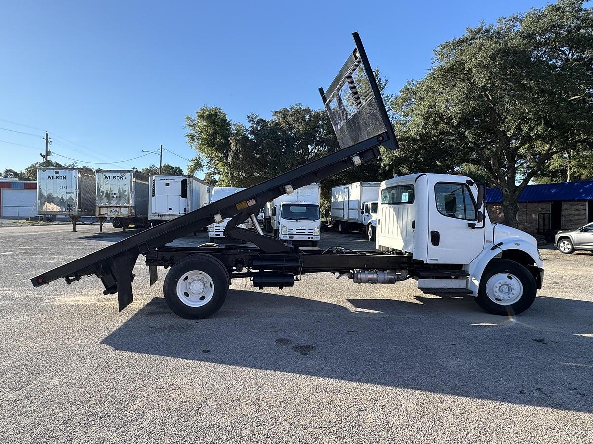Used 2008 Freightliner® M2 106