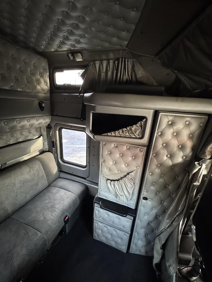 Used 2007 KENWORTH W900L