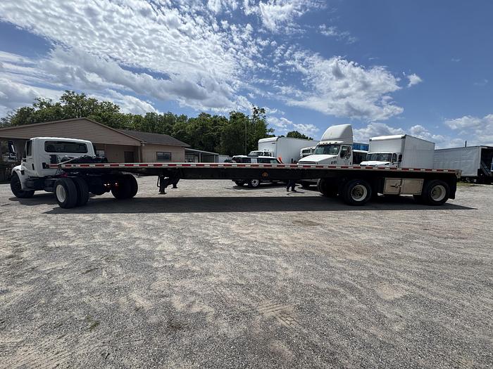 Used 2020 FONTAINE FLATBED