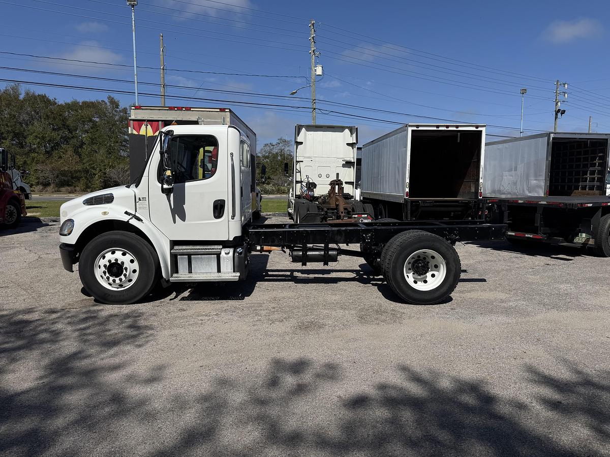 Used 2019 Freightliner® M2 106