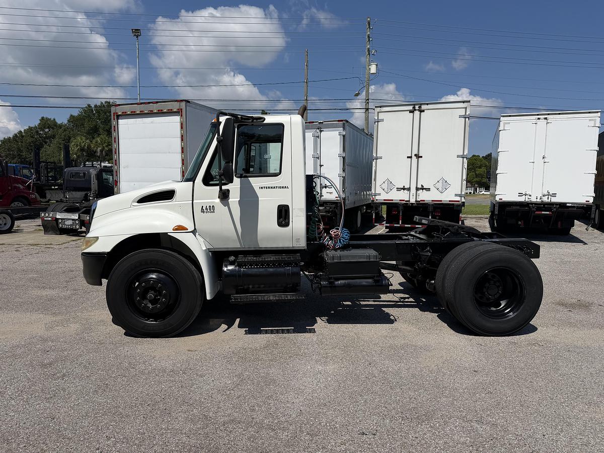 Used 2007 INTERNATIONAL 4400