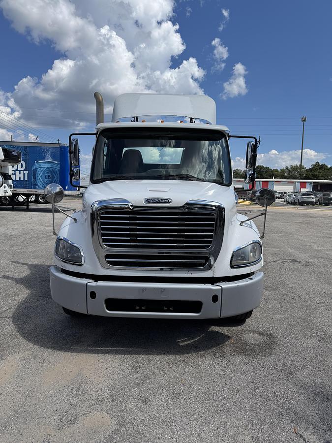 Used 2016 Freightliner® M2 106