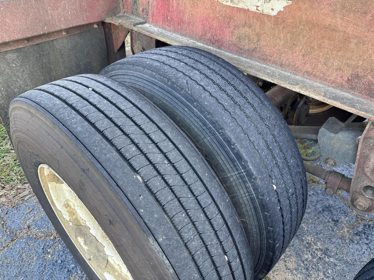 Used 1993 SHOPBUILT LOG TRAILER