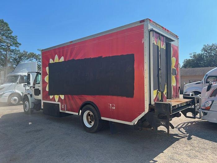 Used 2009 INTERNATIONAL 4300