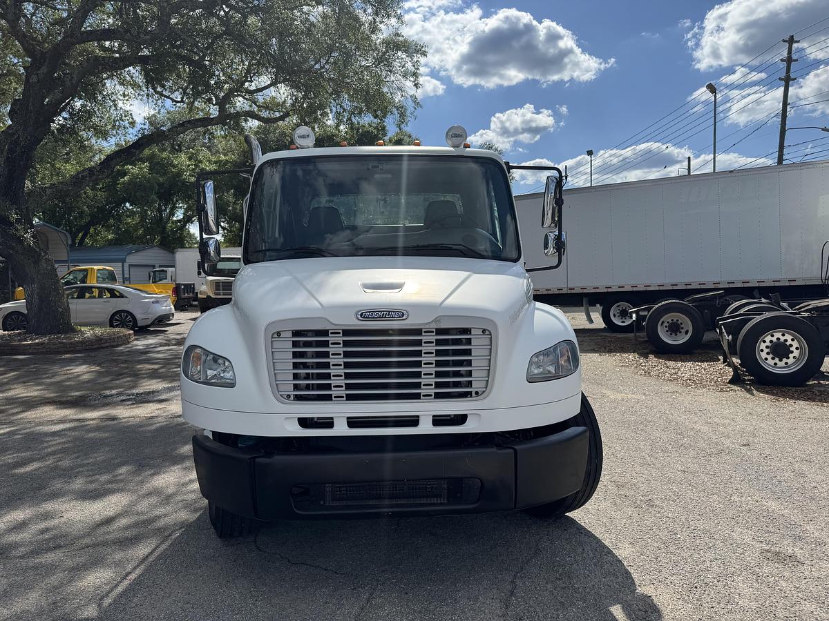 Used 2008 Freightliner® M2 106