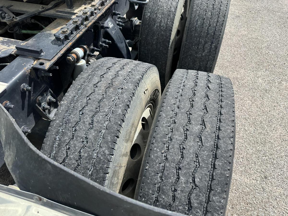 Used 2016 Freightliner® CASCADIA