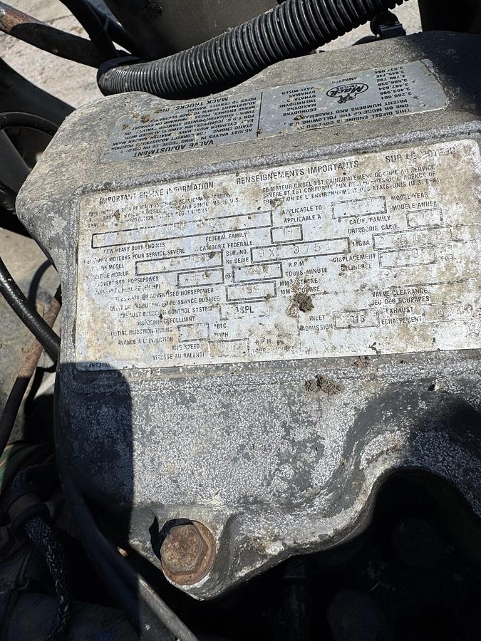 Used 1990 MACK RD 688S