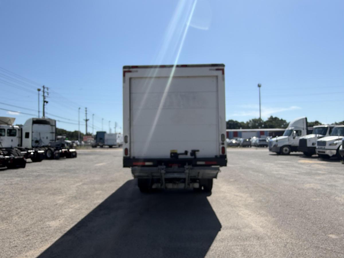 Used 2007 INTERNATIONAL 4300