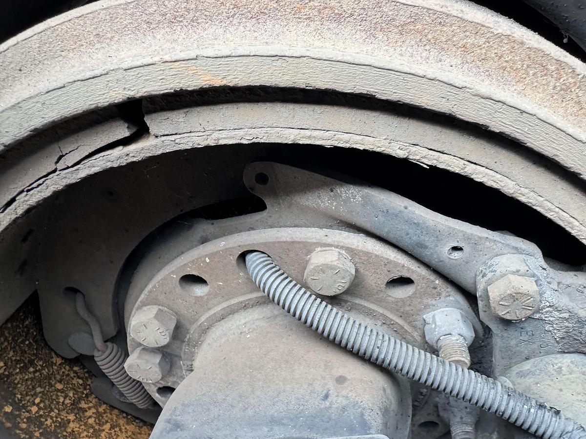 Used 2005 STERLING 9500