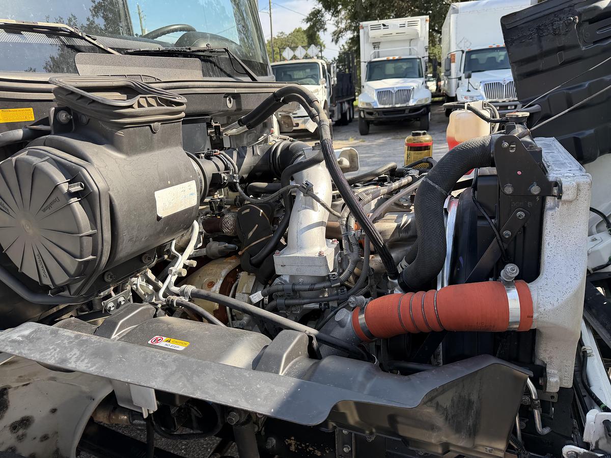 Used 2019 HINO 268