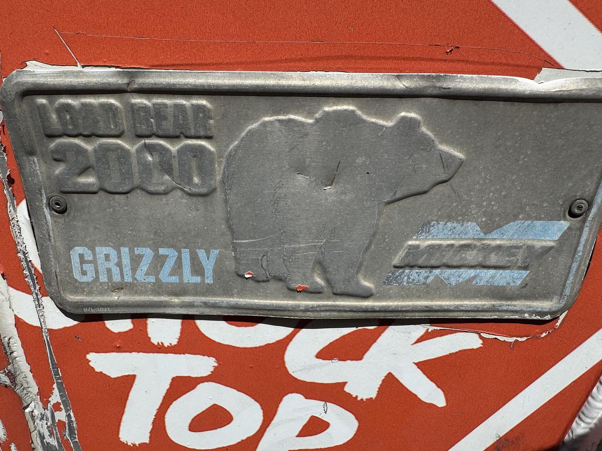 Used 1996 CENTENNIAL BEVERAGE TRAILER