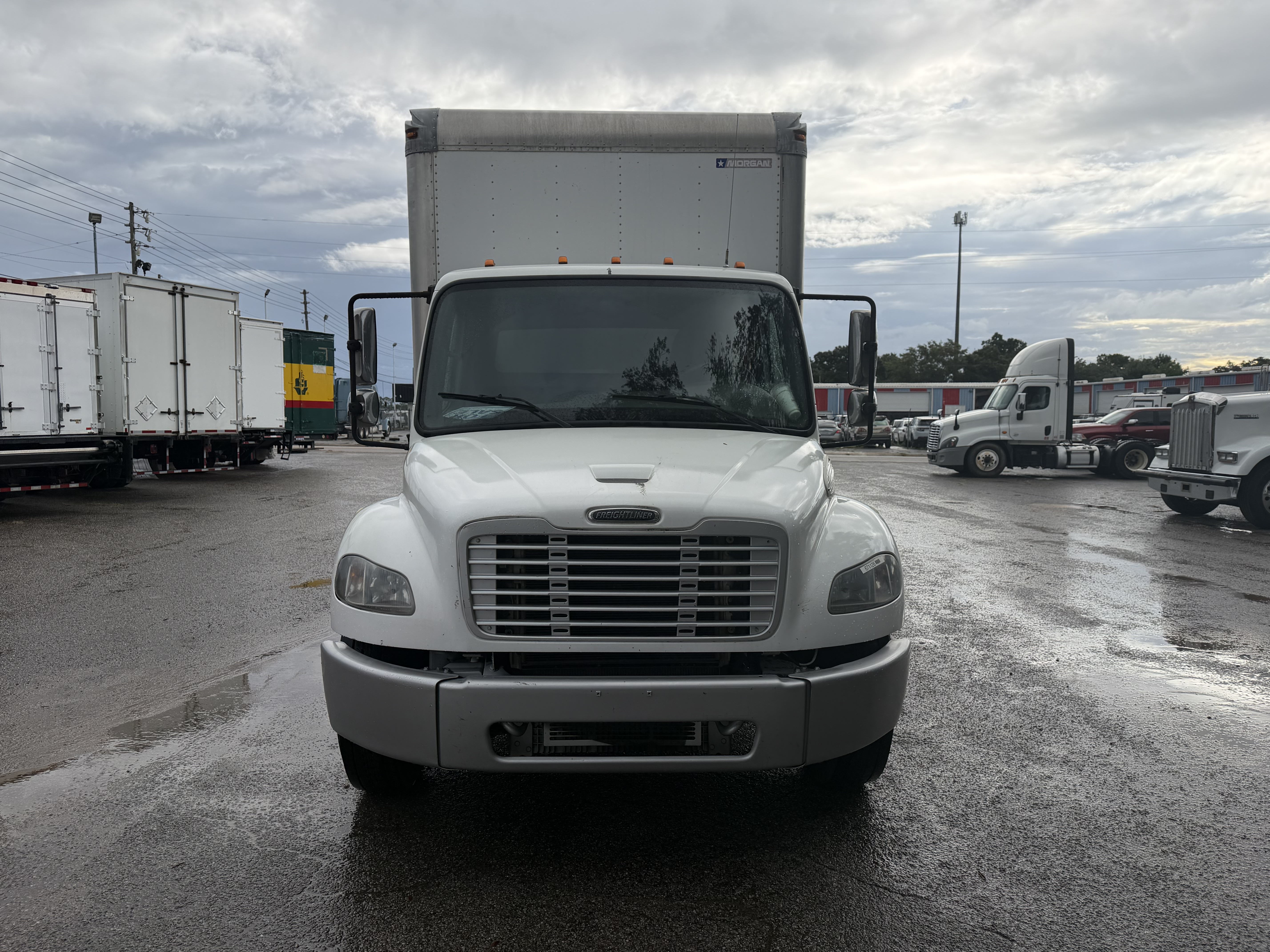 Used 2017 Freightliner M2 106
