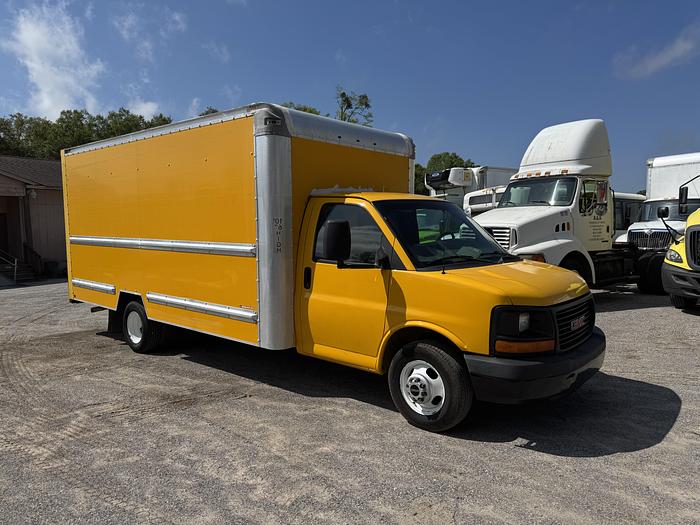 Used GMC SAVANA 3500