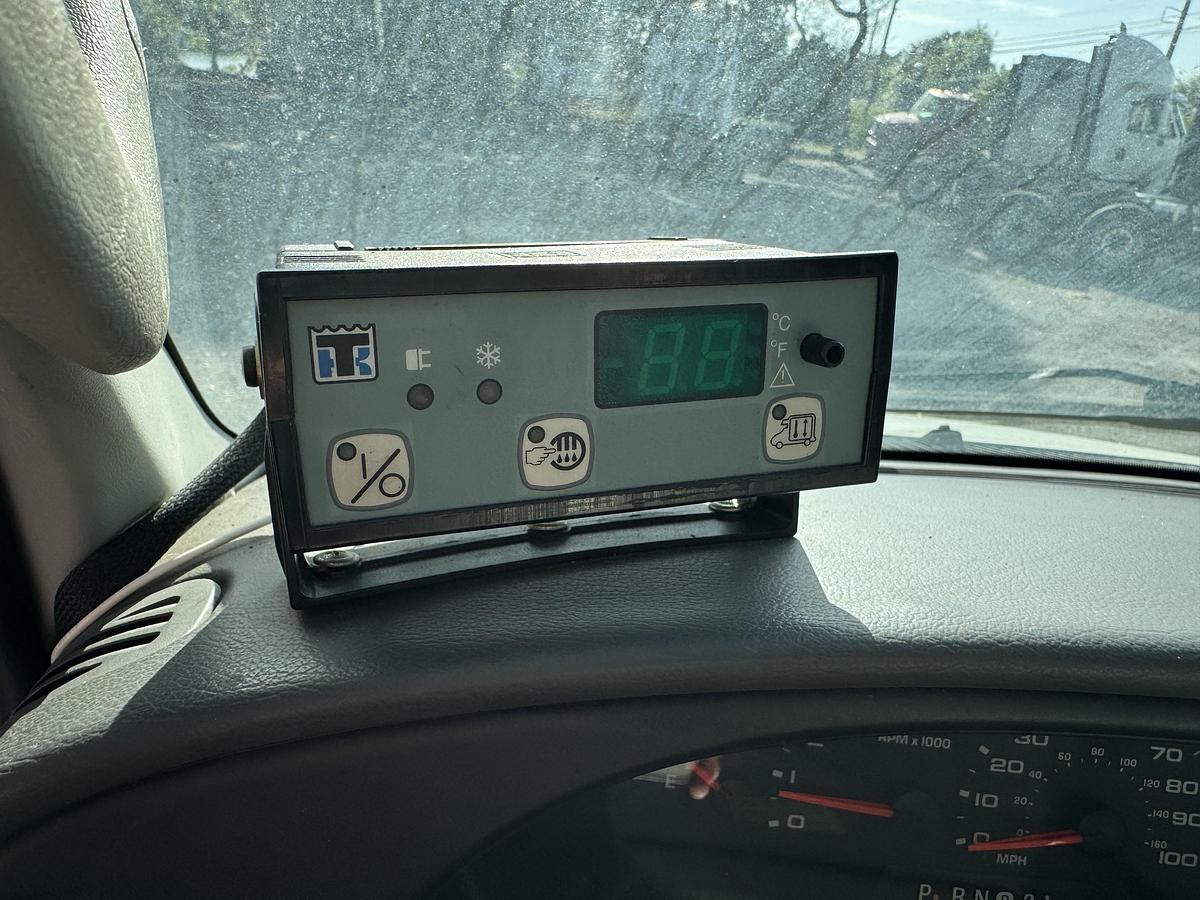 Used 2006 FORD ECONOLINE VAN E-150