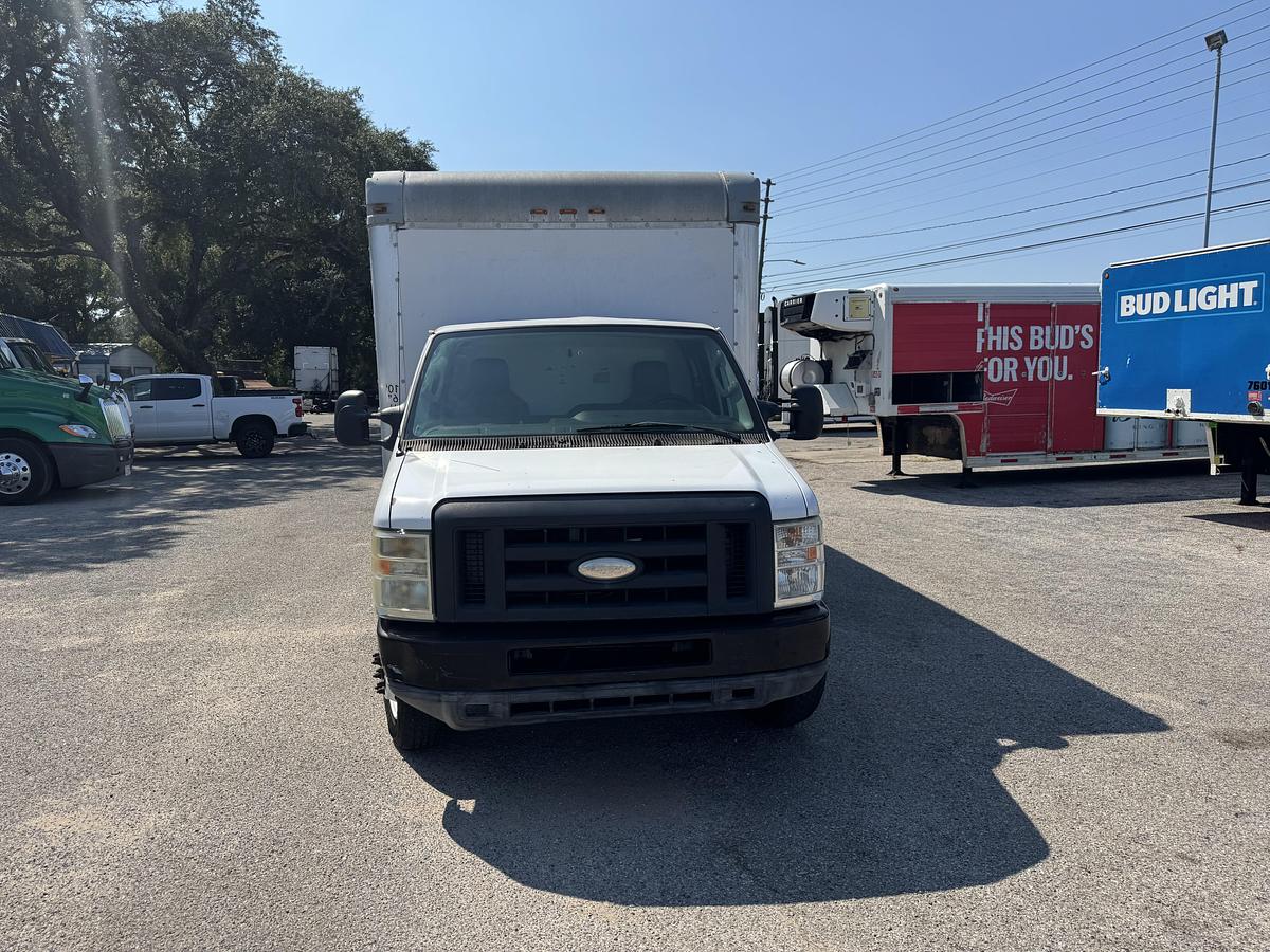 Used 2011 FORD E-350