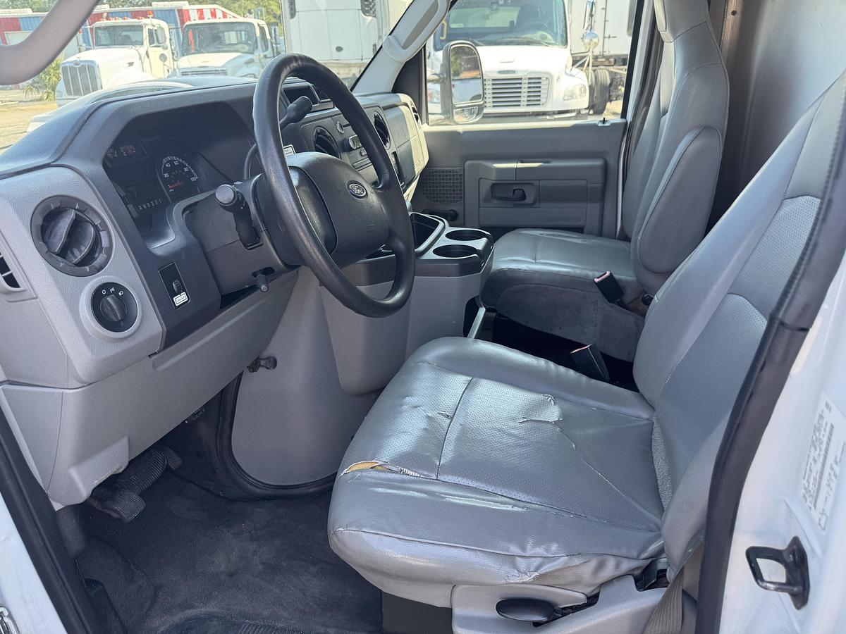 Used 2011 FORD E-350