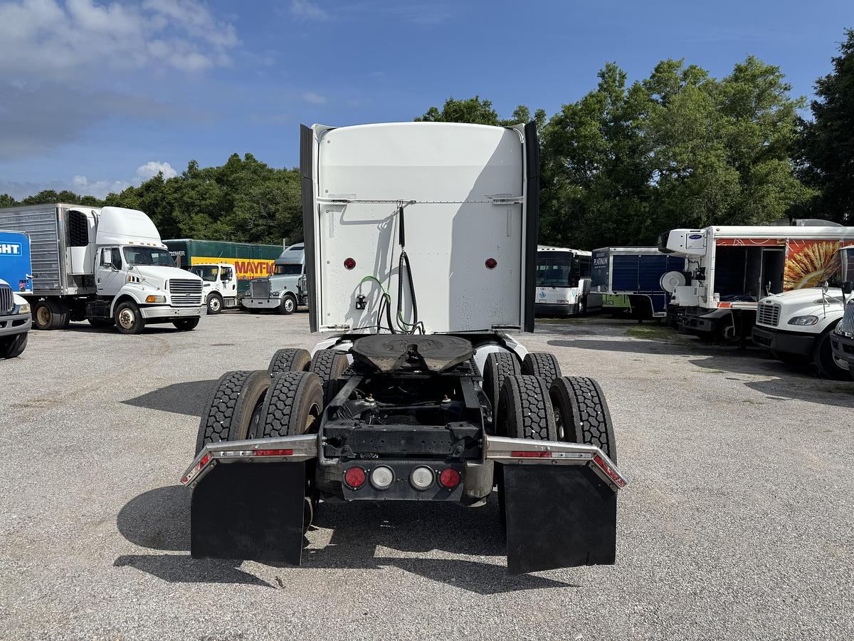 Used 2013 KENWORTH T660