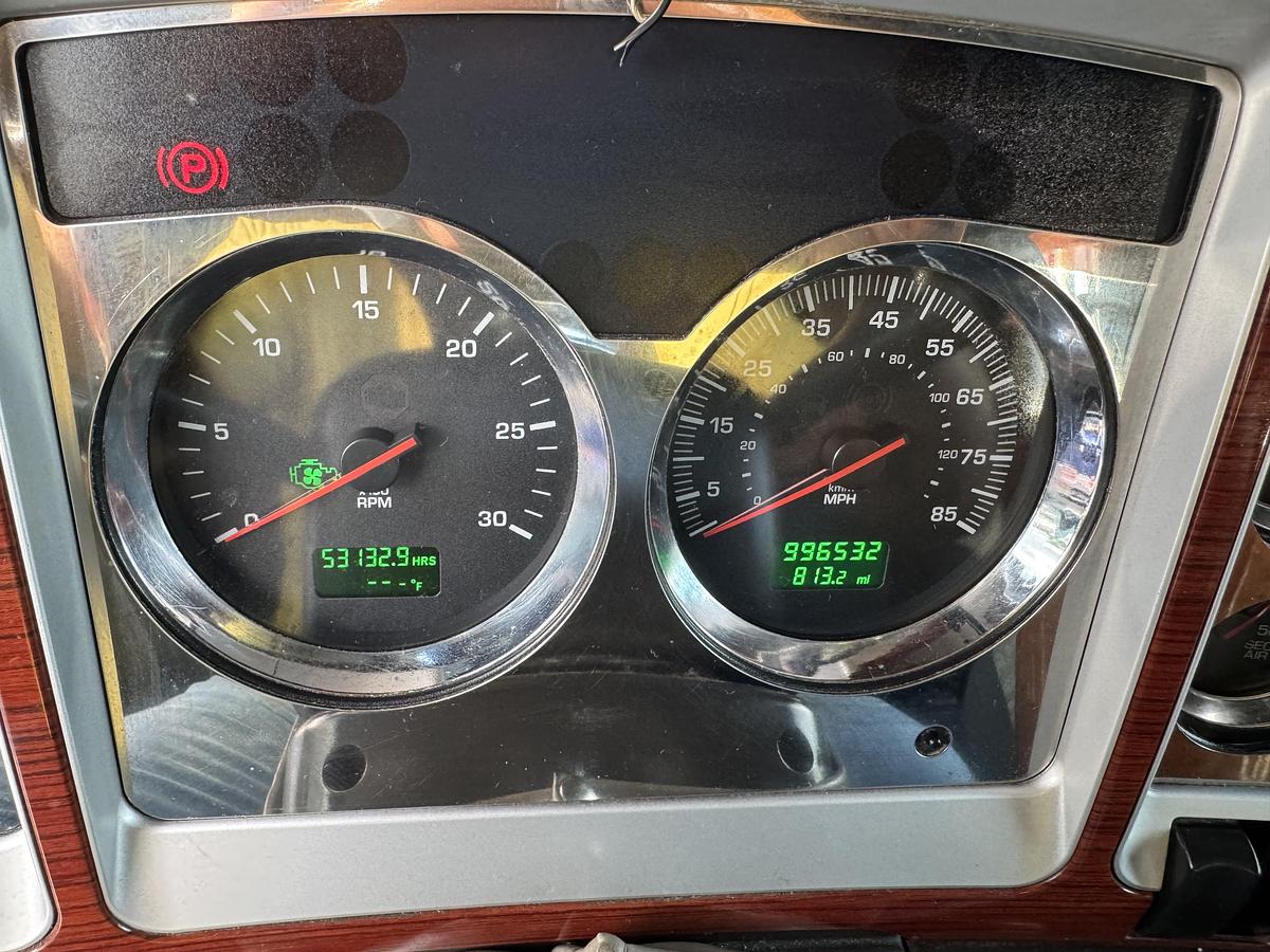 Used 2007 KENWORTH W900L