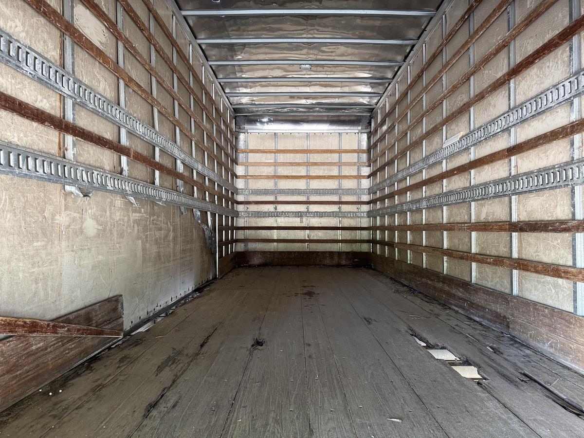 Used 2015 Peterbilt 337