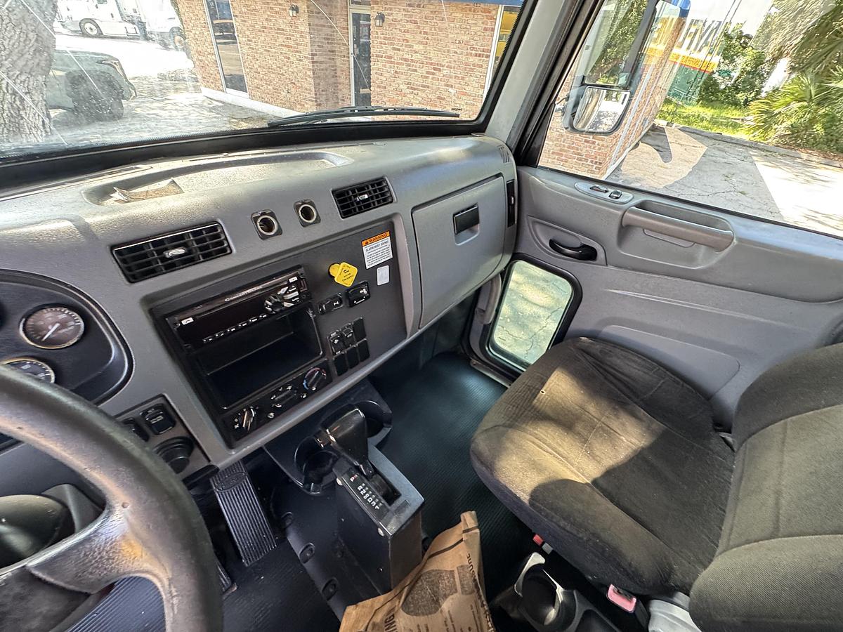 Used 2015 Peterbilt 337