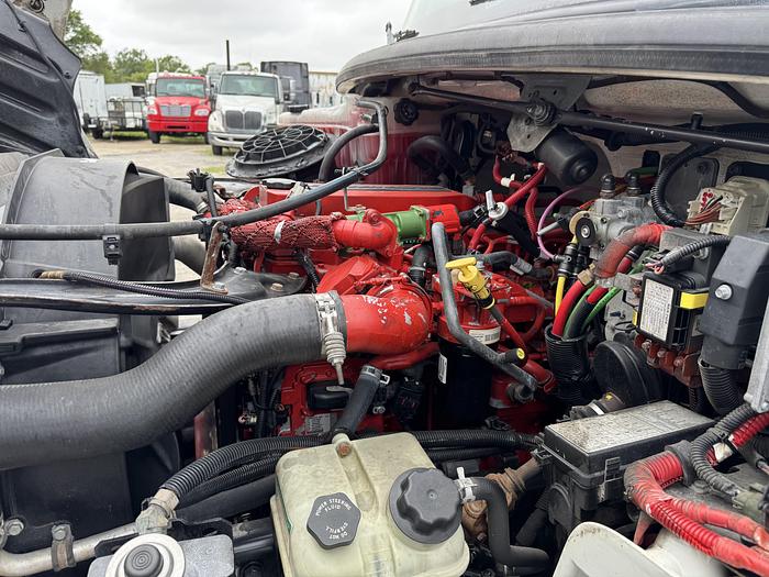 Used 2015 Freightliner® M2 106