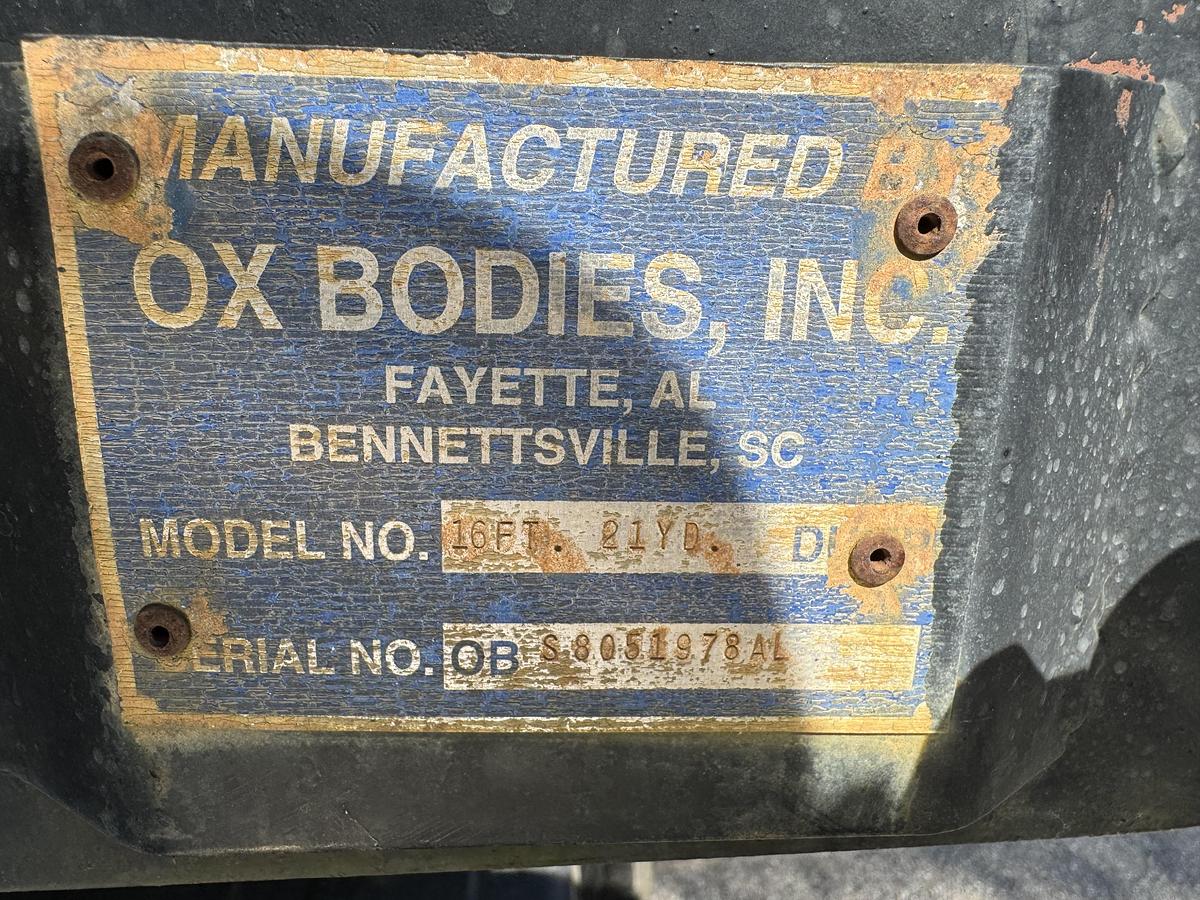 Used 2006 STERLING LT9500