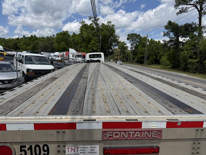 Used 2020 FONTAINE FLATBED