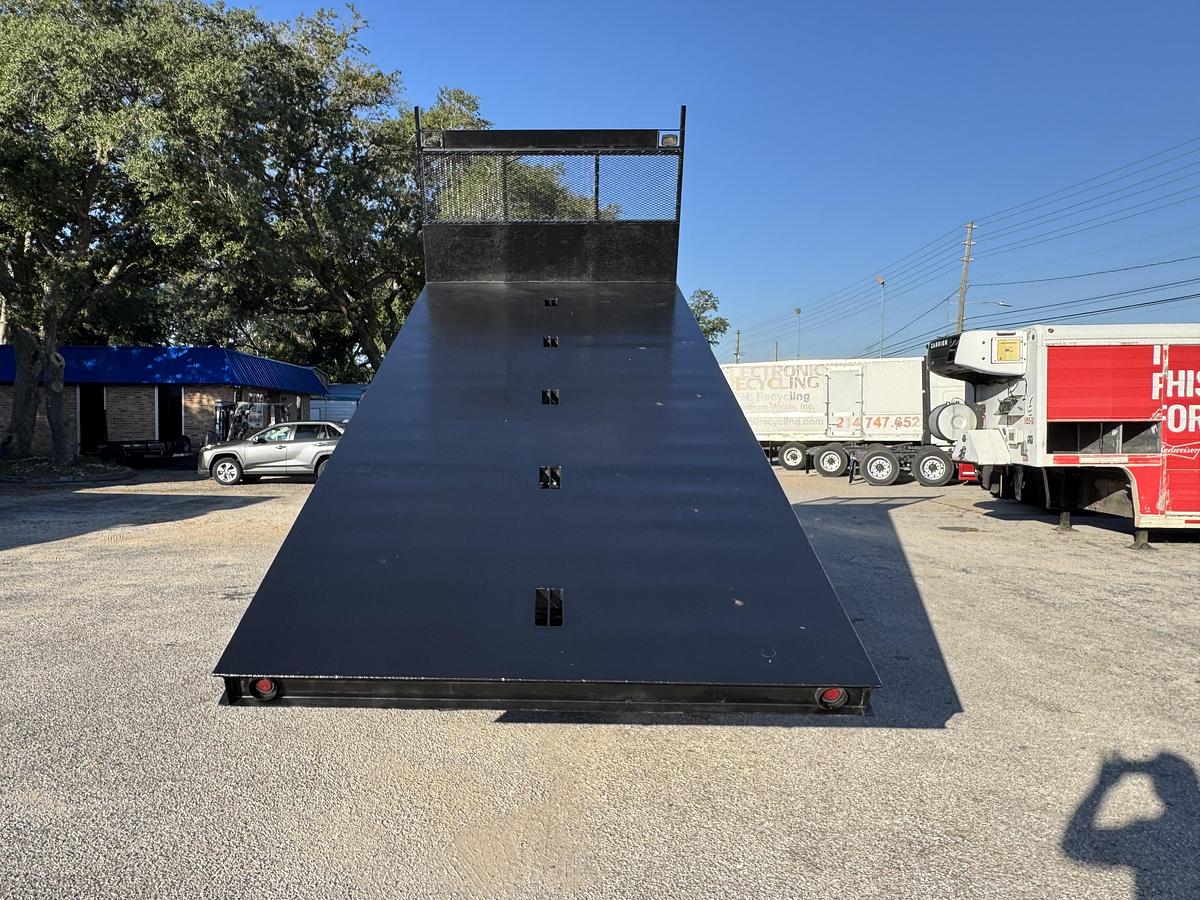 Used 2008 Freightliner® M2 106