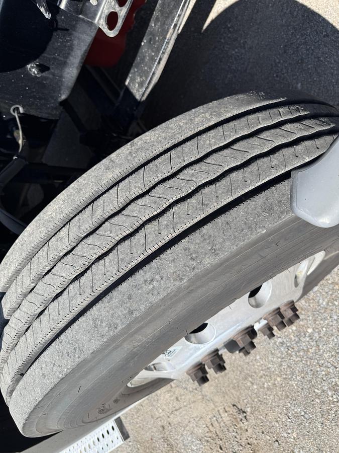 Used 2019 Freightliner® CASCADIA